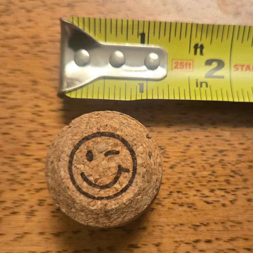 Brand New Hand Crafted Magnet Created from Champagne Cork Smiley Face - Picture 5 of 6
